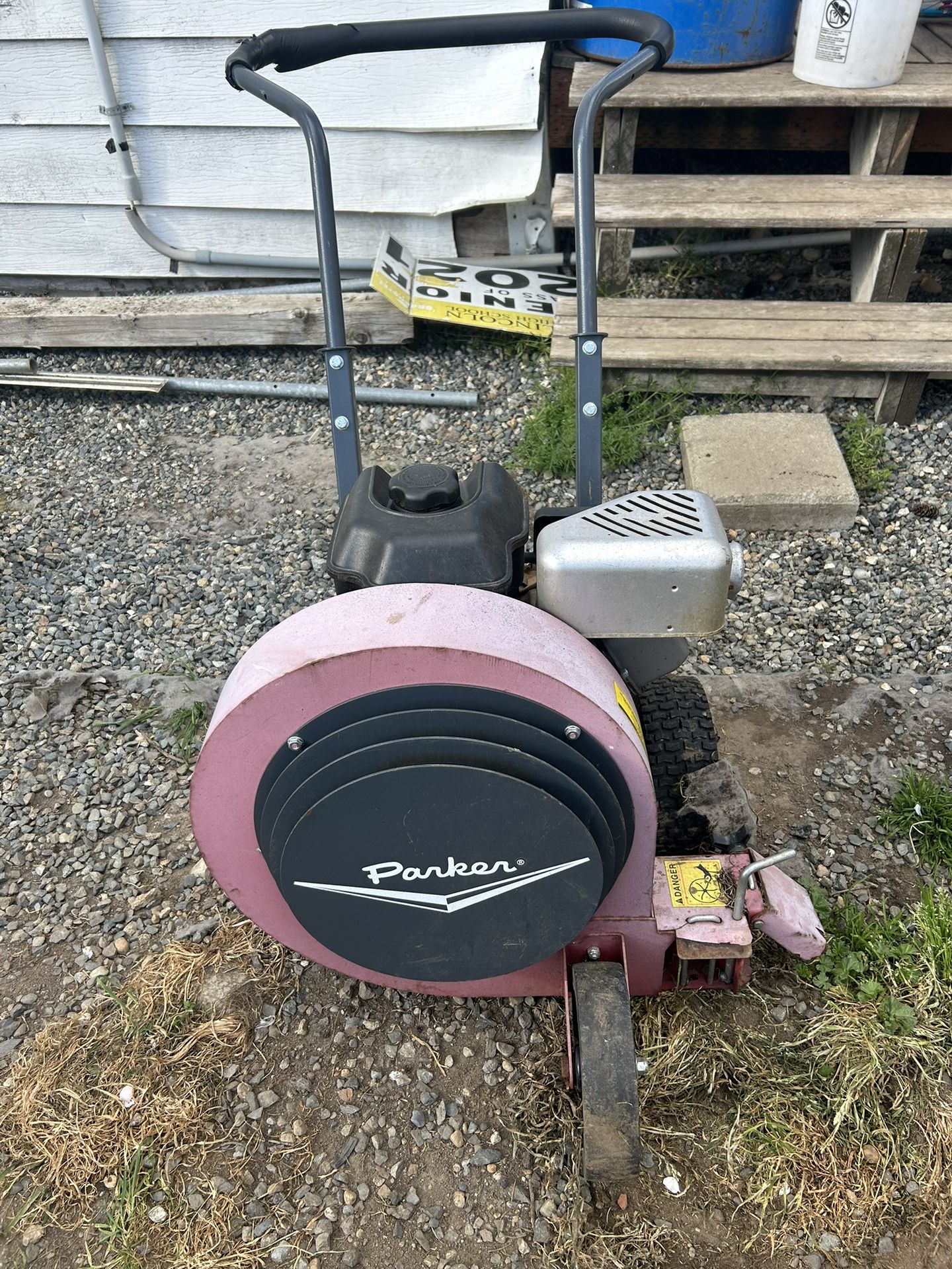 Walk Behind Leaf blower (gas)