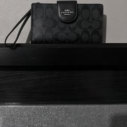 Coach Wallet Wristlet 