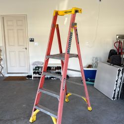 6FT Werner Podium Ladder