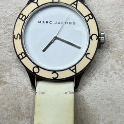 Marc Jacobs Watch Needs Battery