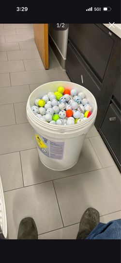 600 Golf Balls