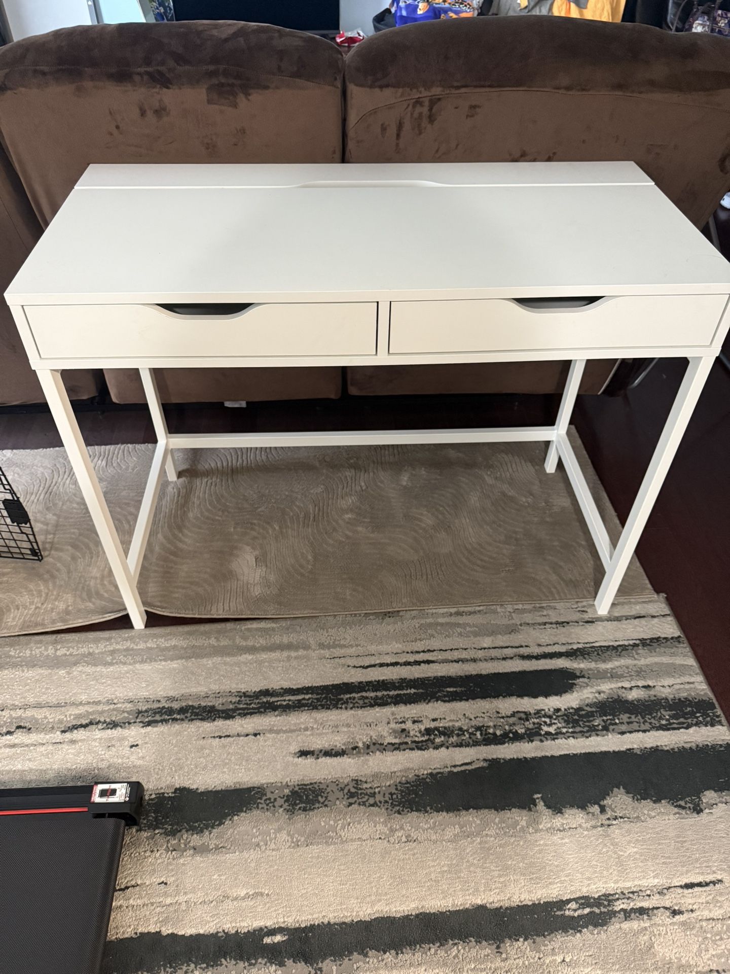 White Desk