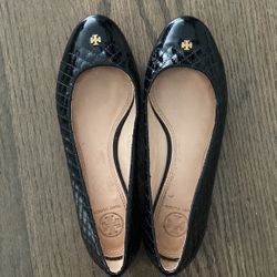 TORY BURCH Kent ballet black patent leather flats - Sz 8 - LIKE NEW