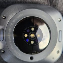 Samsung Galaxy Watch Ultra (2025). 