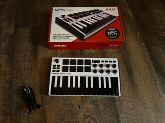 Akai Professional MPK mini 25-Key USB MIDI Keyboard Controller w/ Pads & Arp