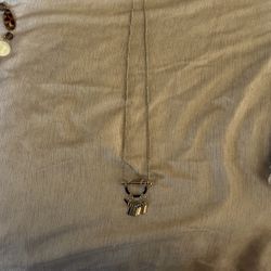 Costume Necklace 
