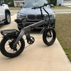 Luckeep X1 Lite Compare A sturdy and powerful 20” x 4” fat tire folding ebike