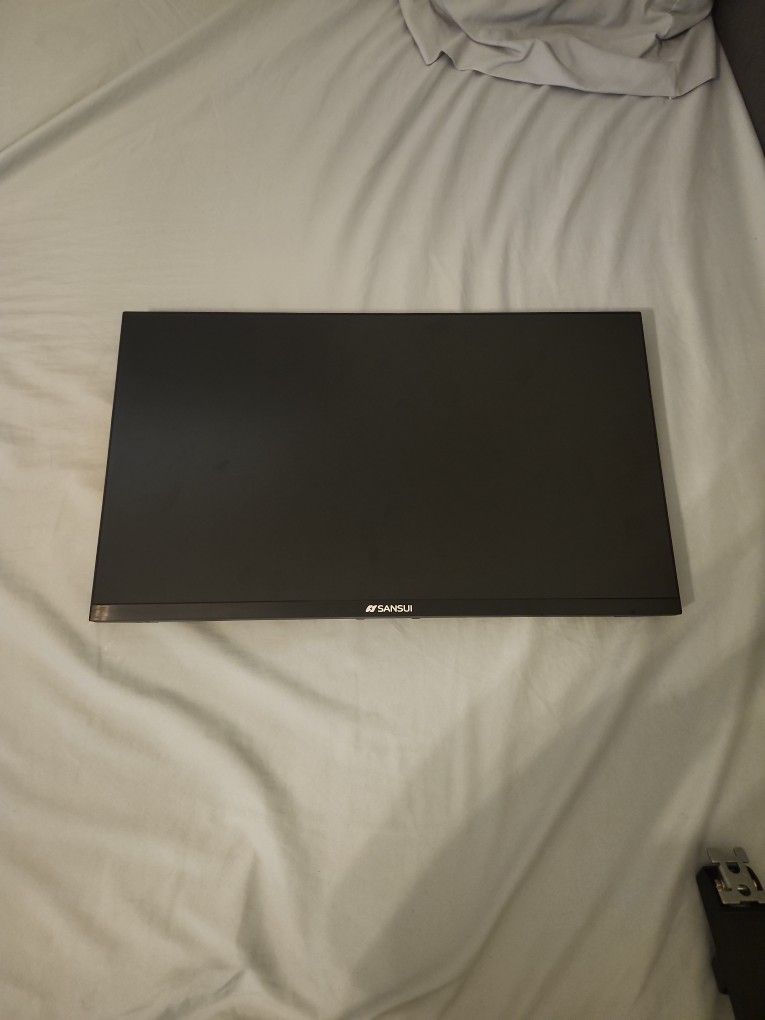 185hz Monitor With Custom Crosshair 