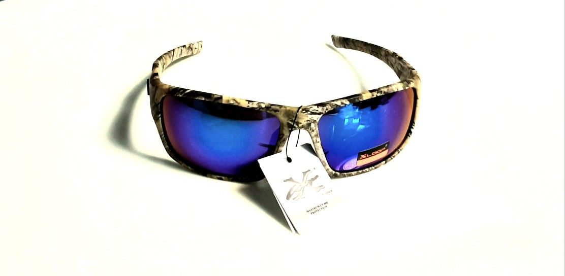 X-Loop Camo Sunglasses Blue UV400 protective Lenses With Soft Case And Wiping Cloth New With Tags 