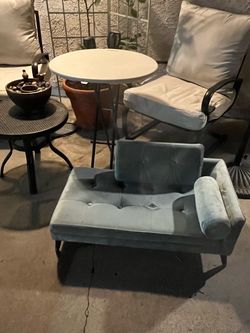 Blue Velvet dog bed