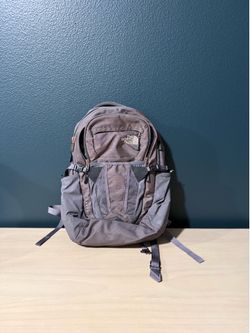 North Face Recon Women’s Backpack