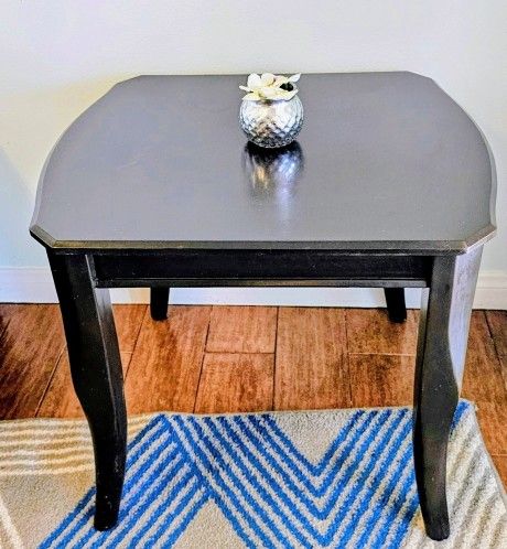 Black SIDE table & COFFEE table
