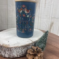 Holiday Peace On Earth Blue Candle 18 Oz.