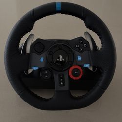 Logitech G29 Gaming Wheel for Play Station Bundle w Driving Force Shifter 