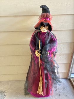 Halloween witch door decor