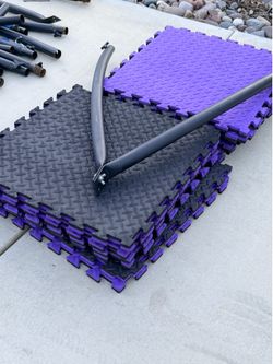 12 Interlocking Foam Floor Mats (24” x 24”)