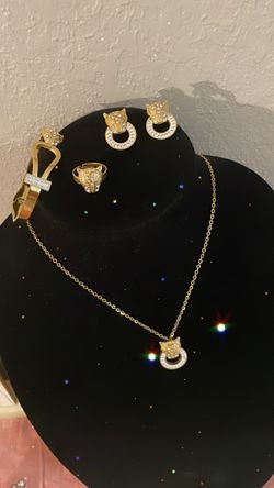 Women Set