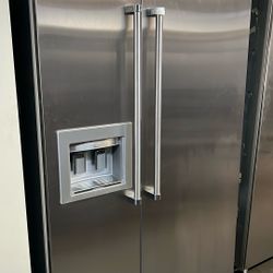 VIKING 48”WIDE BUILT IN SIDE BY SIDE REFRIGERATOR 