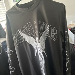 Grey long sleeve graphic tee