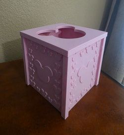 3D-printed pink Mickey Mouse tissue box cover