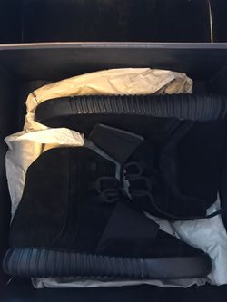 Yeezy Boost 750