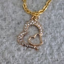 Floating Hearts Necklace 