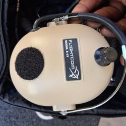 Flightcom  Headset Asking $300 Obo