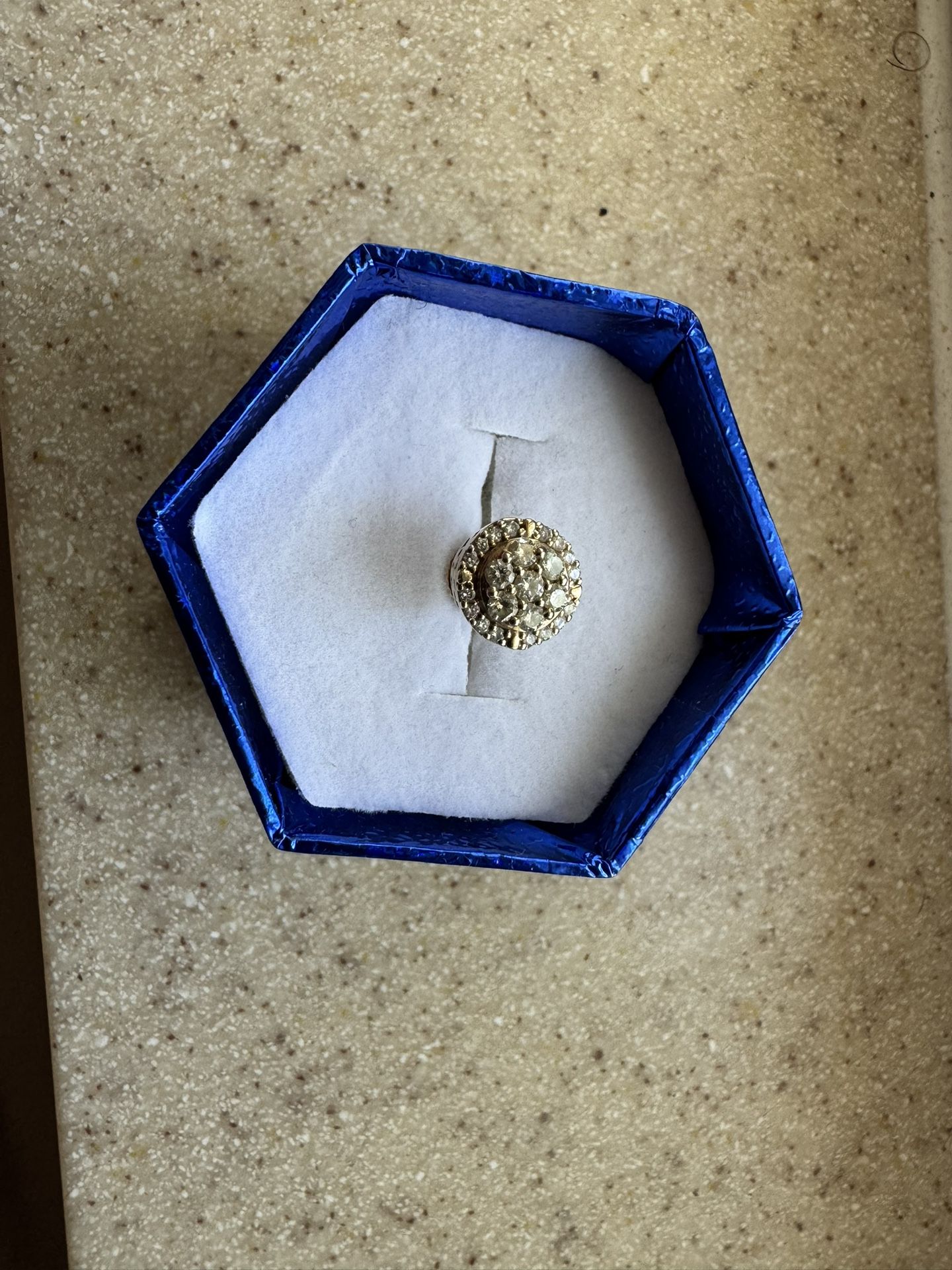 Diamond earring
