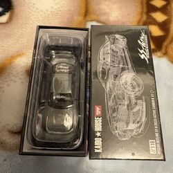 Kaido House Nissan Skyline R33 Active Carbon Chase