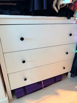 White 3-Drawer Dresser with Black Knobs