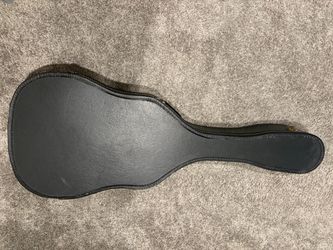 Acoustic guitar case (hard)