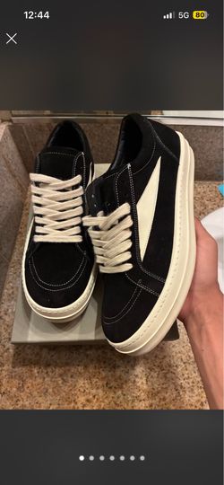 Rock Owen vans sizes 10&11