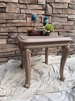 End table