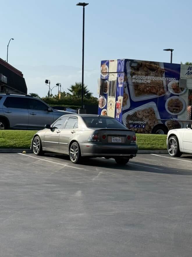 Lexus 300 03 For Sale