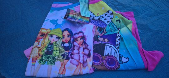 Girls nightgown size 6
