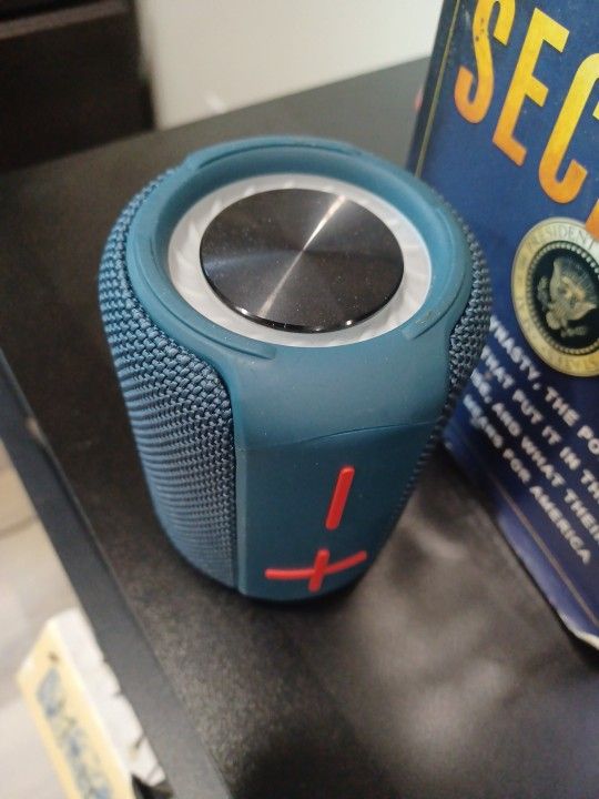 Bluetooth Speaker 