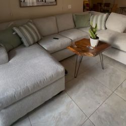sectional sofa 