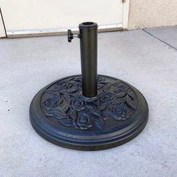 (Brand New) $25 Umbrella Base 18 Inches Round 18 lbs Patio Stand Outdoor Garden Market