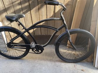 Hyper Bike Co. Beach Cruiser