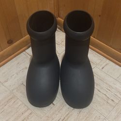 MSCHF Big Red Boots (Black)