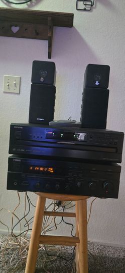 Yamaha receiver Onkyo cd plaver pyelhome