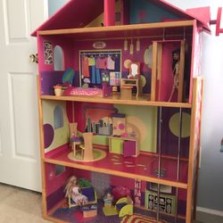 Wooden Doll House 