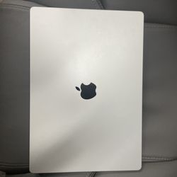 Mackbook Pro M2 