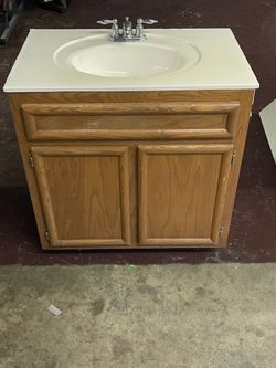 Bathroom sink
