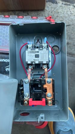 8911DPSG42V09 - Square D 40A 2-Pole Definite Purpose Motor Starter