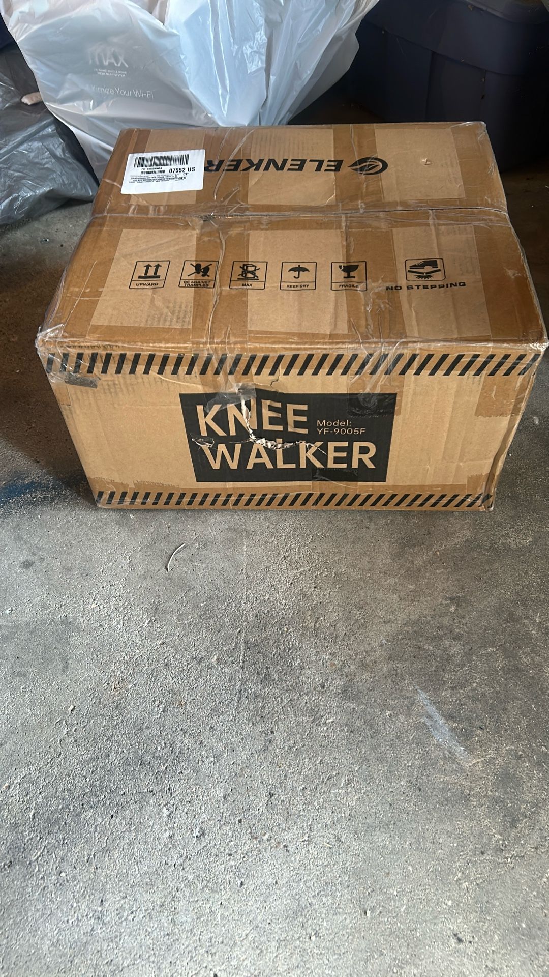 Knee Walker elenker Knee Walker   Model YF-9005F