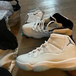 $150 Band New Jordan’s With Box And New Sox!