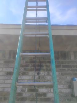 24' Extension Ladder