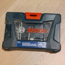 Bosch Drill Set