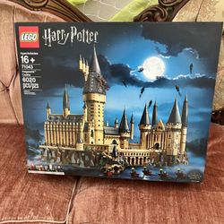 Harry Potter Lego Hogwarts Castle  #71043